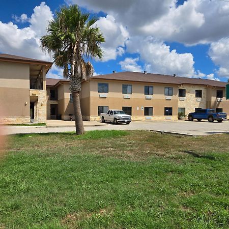 Karnes City Lodge Exterior foto